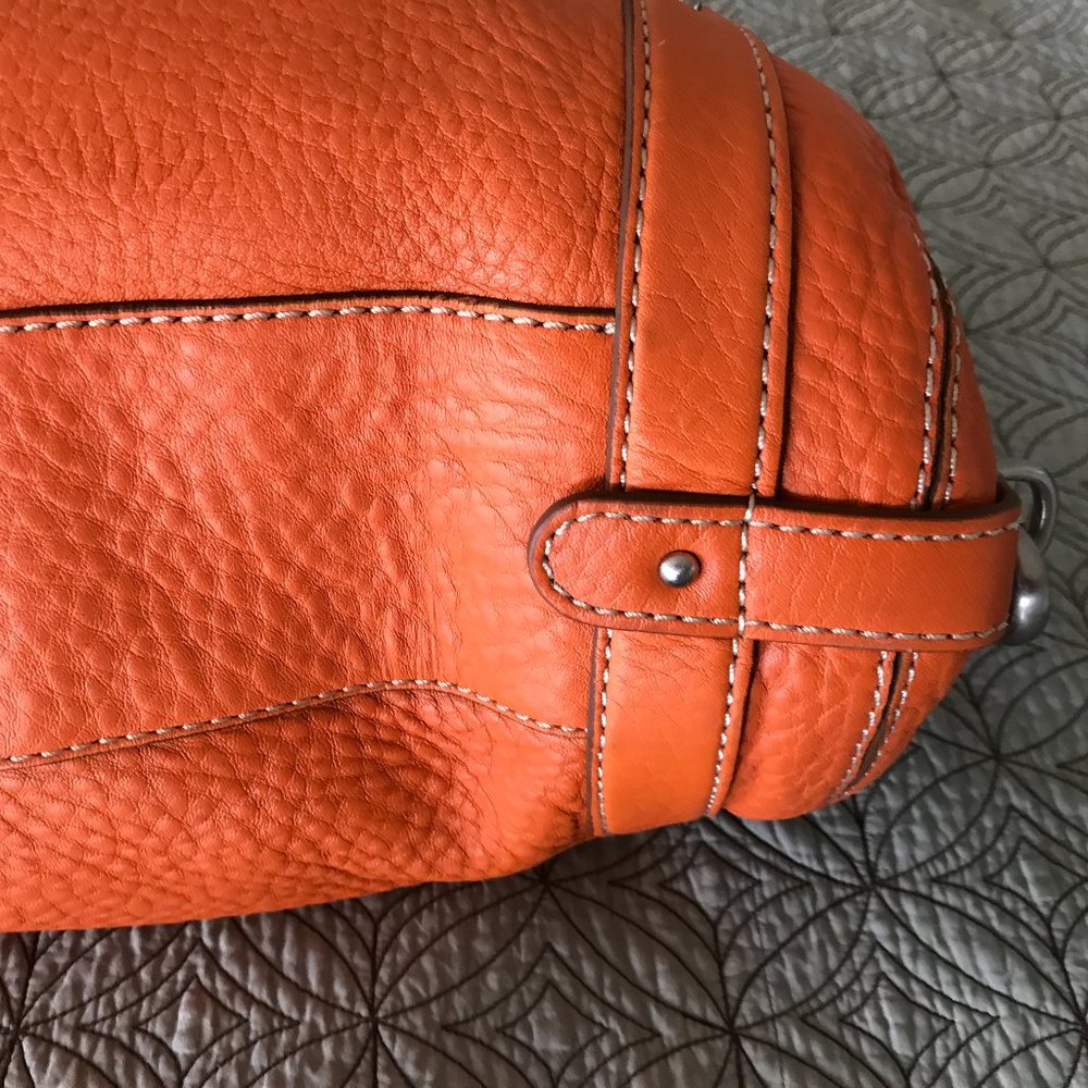 Beautiful orange leather handbag - Picture 6 of 8